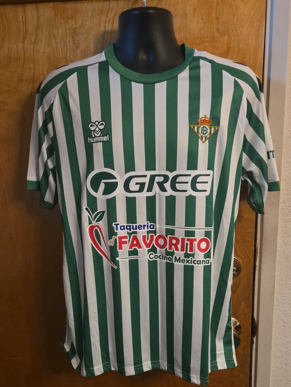 NWT Real Betis 2024/25 Home Football Jersey "Adonde Vayas, Voy" Hummel Size Med